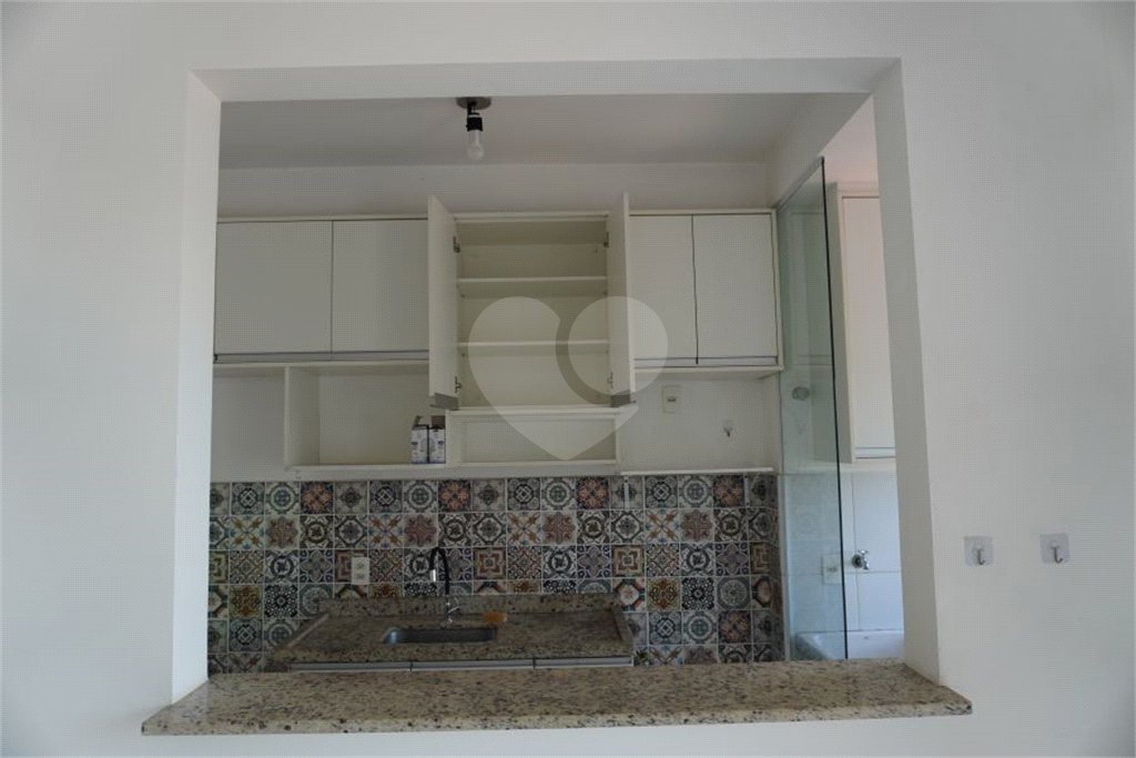 Apartamento à venda com 3 quartos, sendo 1 suíte, em Bela Vista, Salto, SP