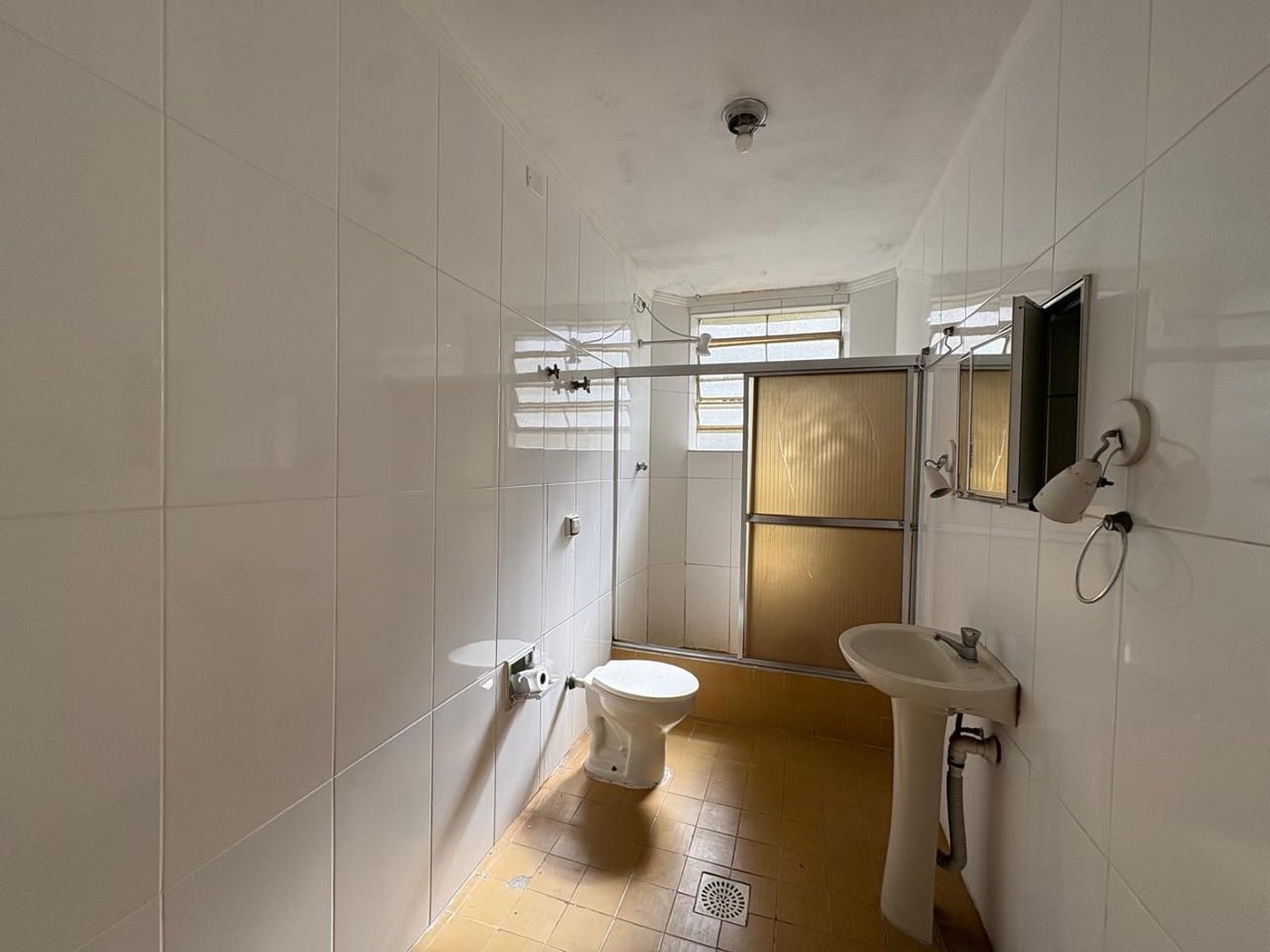 Apartamento com 3 dormitórios à venda, 112 m² por R$ 500.000,00 - Pompéia - Santos/SP