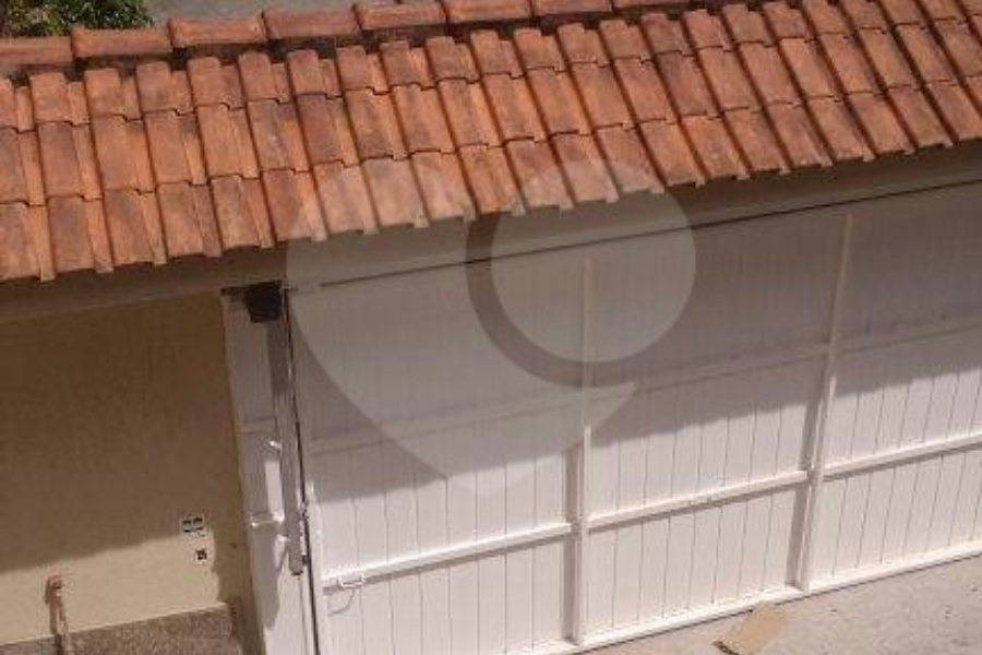 Sobrado à venda com 3 quartos, sendo 1 suíte, em Jardim Virginia Bianca, São Paulo, SP