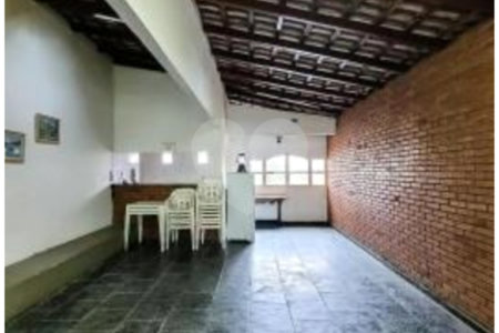 Apartamento com 85 m² de área útil, 3 quartos, garagem, à venda no Cambuci