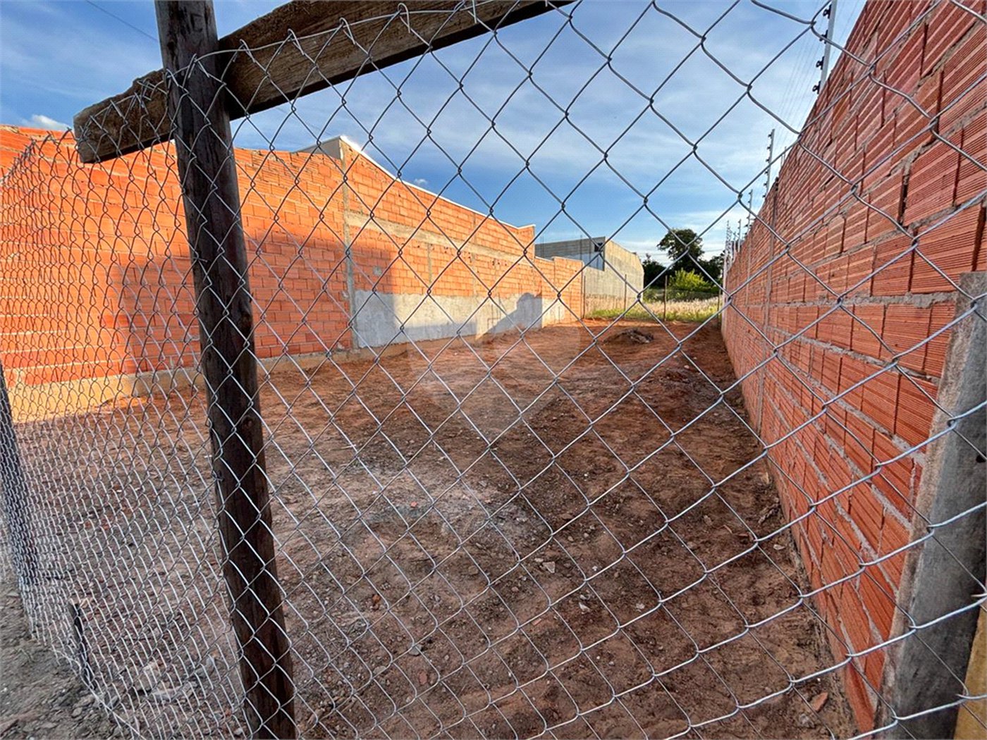 Terreno à venda em Residencial Parque Imperial, Salto, SP