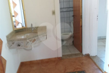 Chácara à venda com 4 quartos, sendo 2 suítes,  em Batatuba, Piracaia, SP