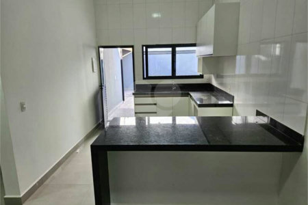 Casa à venda com 2 quartos, sendo 1 suíte, em Jardim dos Colibris, Indaiatuba, SP