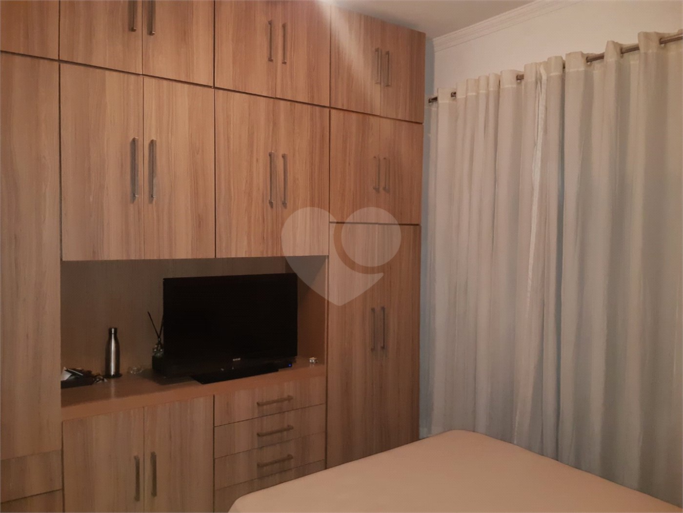 Apartamento à venda com 3 quartos, sendo 2 suítes, em Pinheiros, São Paulo, SP