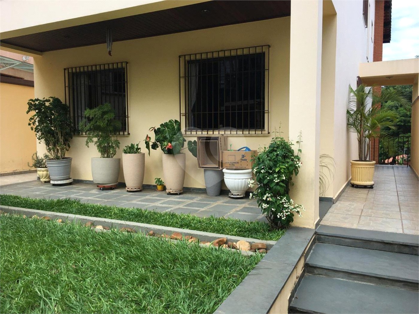 Casa à venda com 4 quartos, sendo 2 suítes,  em Vila Suzana, São Paulo, SP