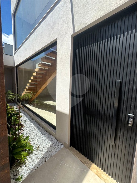 Casa à venda com 4 suítes no condomínio Villas do Golf, Itu - SP