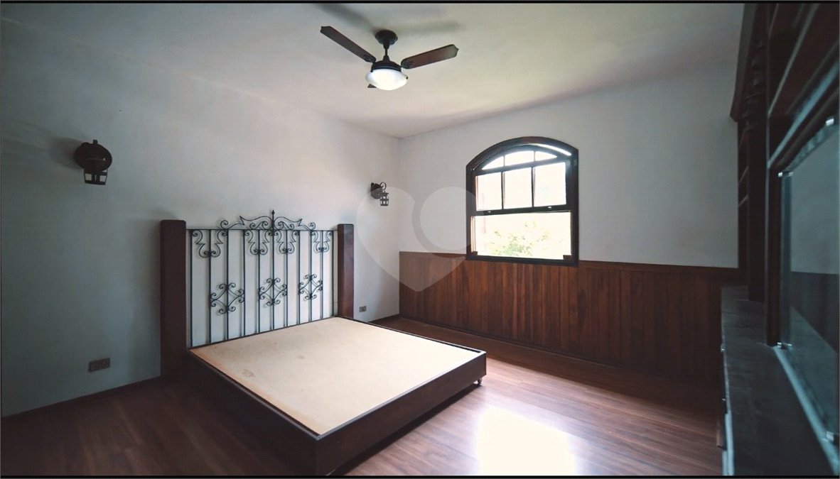 Terreno à venda com 6 quartos no condomínio Quinta dos Lagos, Cotia - SP
