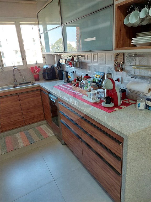 Apartamento à venda com 3 suítes em Jardim Ampliação, São Paulo, SP