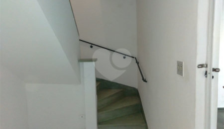 Casa à venda ou para alugar com 5 quartos, sendo 3 suítes, em Cambuci, São Paulo, SP