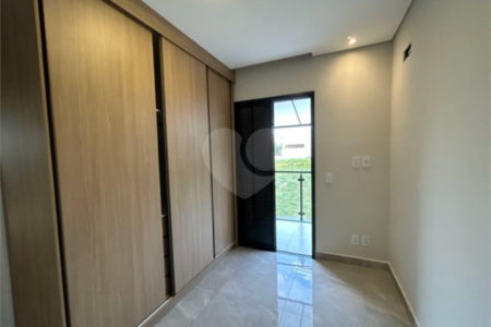 Casa à venda com 3 quartos, sendo 1 suíte, no condomínio Residencial Lagos D Icarai, Salto - SP