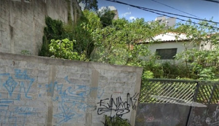 Casa à venda com 1 quarto em Parada Inglesa, São Paulo, SP