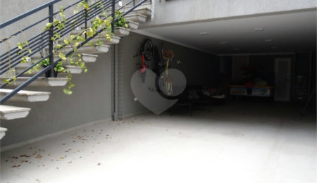 Sobrado à venda com 4 quartos, sendo 3 suítes,  em Jardim França, São Paulo, SP