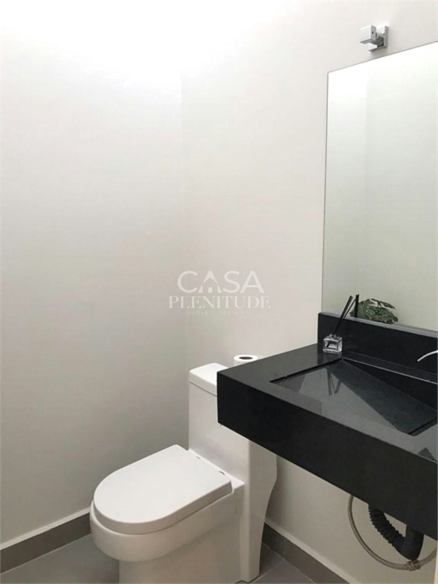 Casa em condomínio à venda com 3 suítes em Cajuru do Sul, Sorocaba, SP