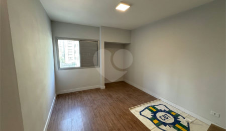 Apartamento à venda com 3 quartos, sendo 1 suíte,  em Consolação, São Paulo, SP