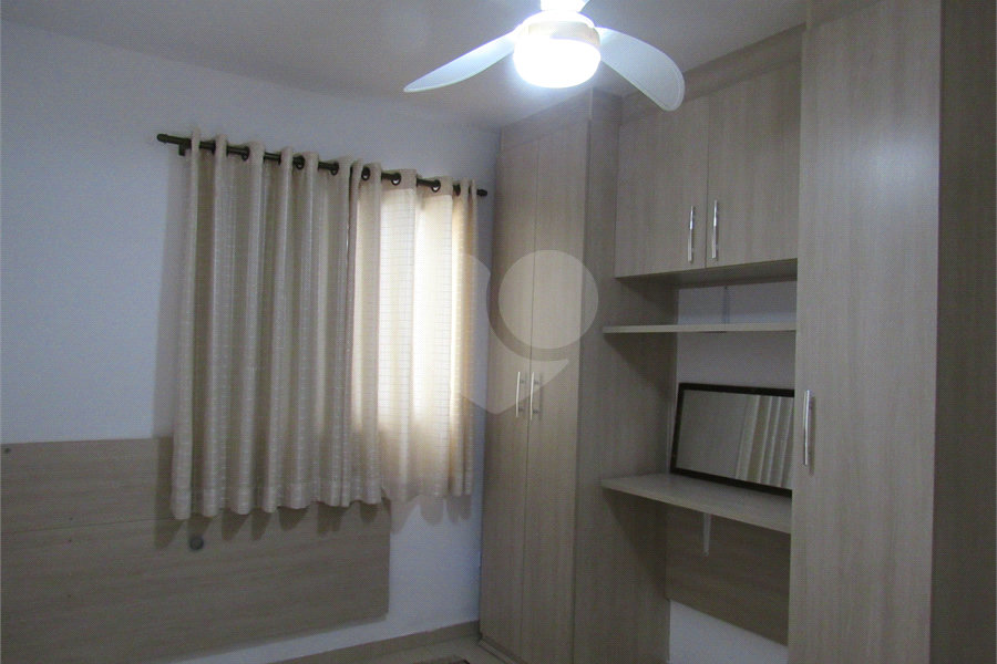 Casa à venda com 2 suítes no condomínio Real Residencial Julia, São Paulo - SP