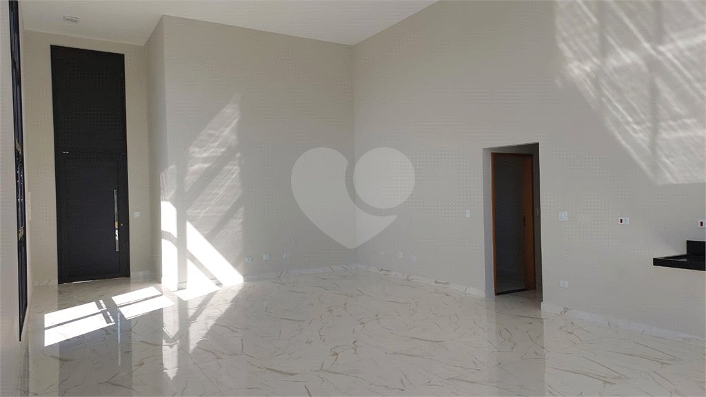Casa à venda com 3 suítes no condomínio Shambala III, Atibaia - SP