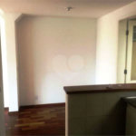 Casa à venda com 3 quartos, sendo 1 suíte, no condomínio Vila das Macieiras, São Paulo - SP