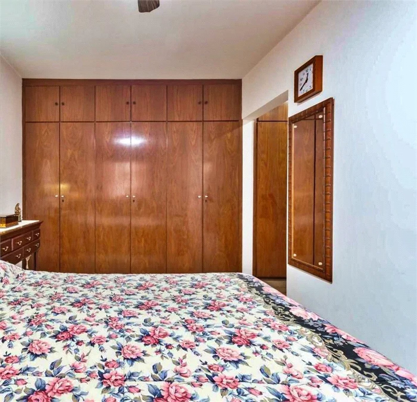 Apartamento à venda com 3 quartos, sendo 1 suíte, em Vila Andrade, São Paulo, SP