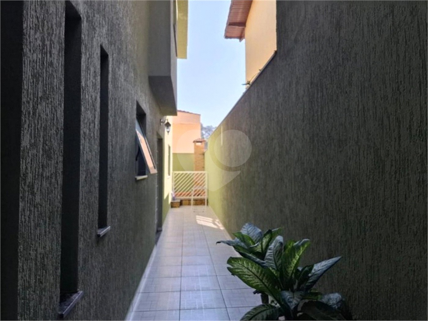 Sobrado à venda com 3 suítes em Vila Carrão, São Paulo, SP