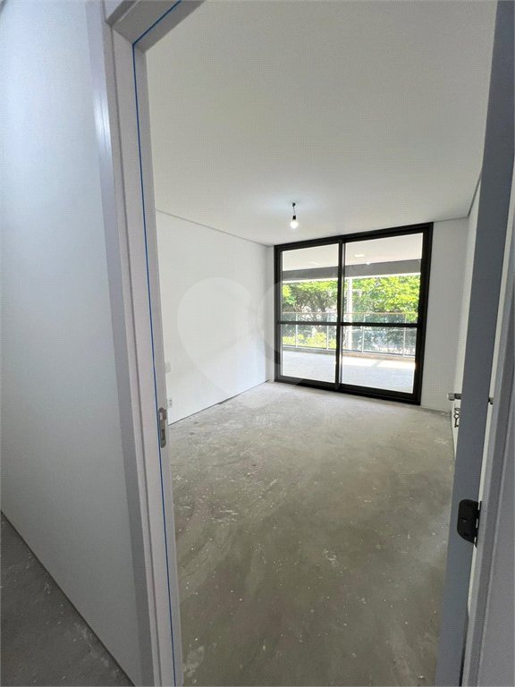 Apartamento 280M2, 4 suítes, 4 vagas em Perdizes