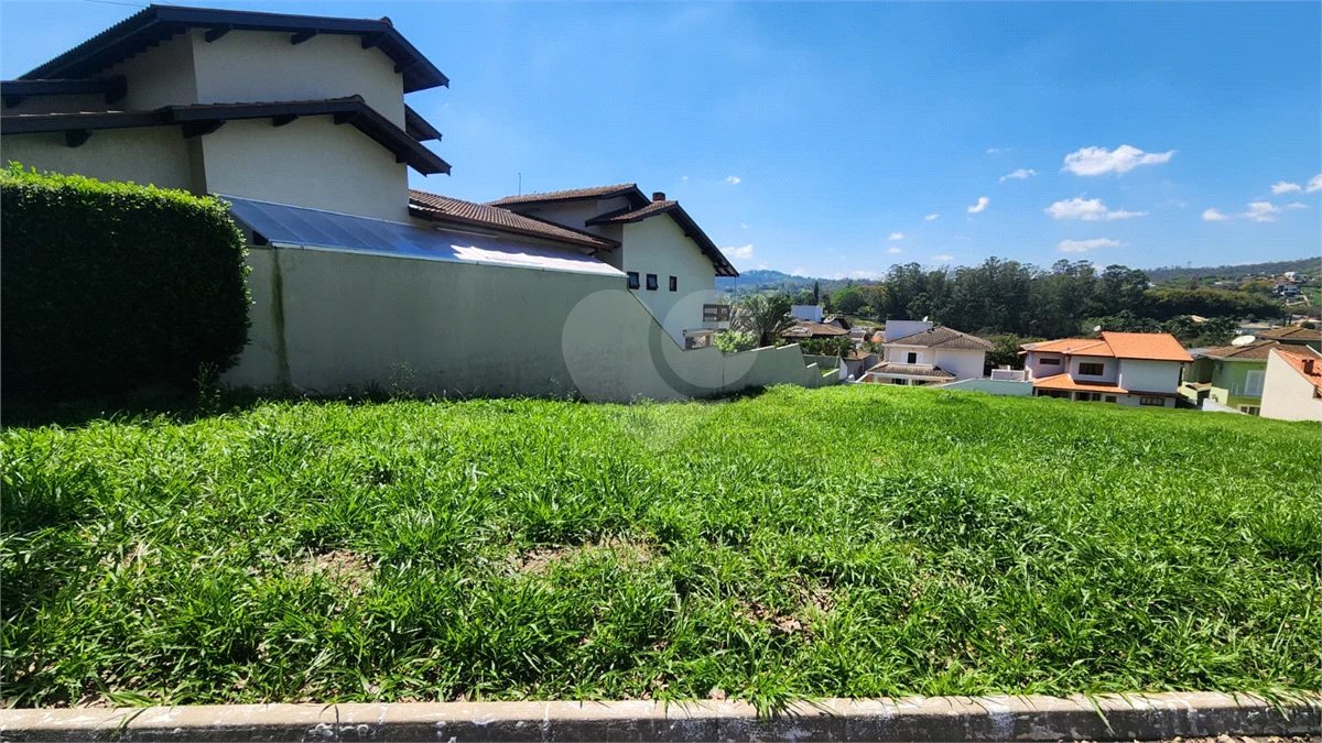 Terreno à venda no Condomínio Villaggio Capriccio – Louveira 700 m² excelente topografia