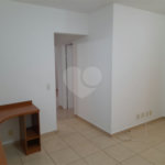Apartamento para locação ou venda no Edifício Villagio di Napoli.