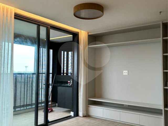Apartamento à venda com 2 quartos, sendo 1 suíte,  em Brooklin, São Paulo, SP