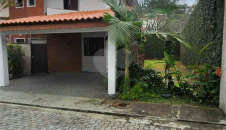 Casa à venda ou para alugar com 4 quartos, sendo 1 suíte, em Tremembé, São Paulo, SP