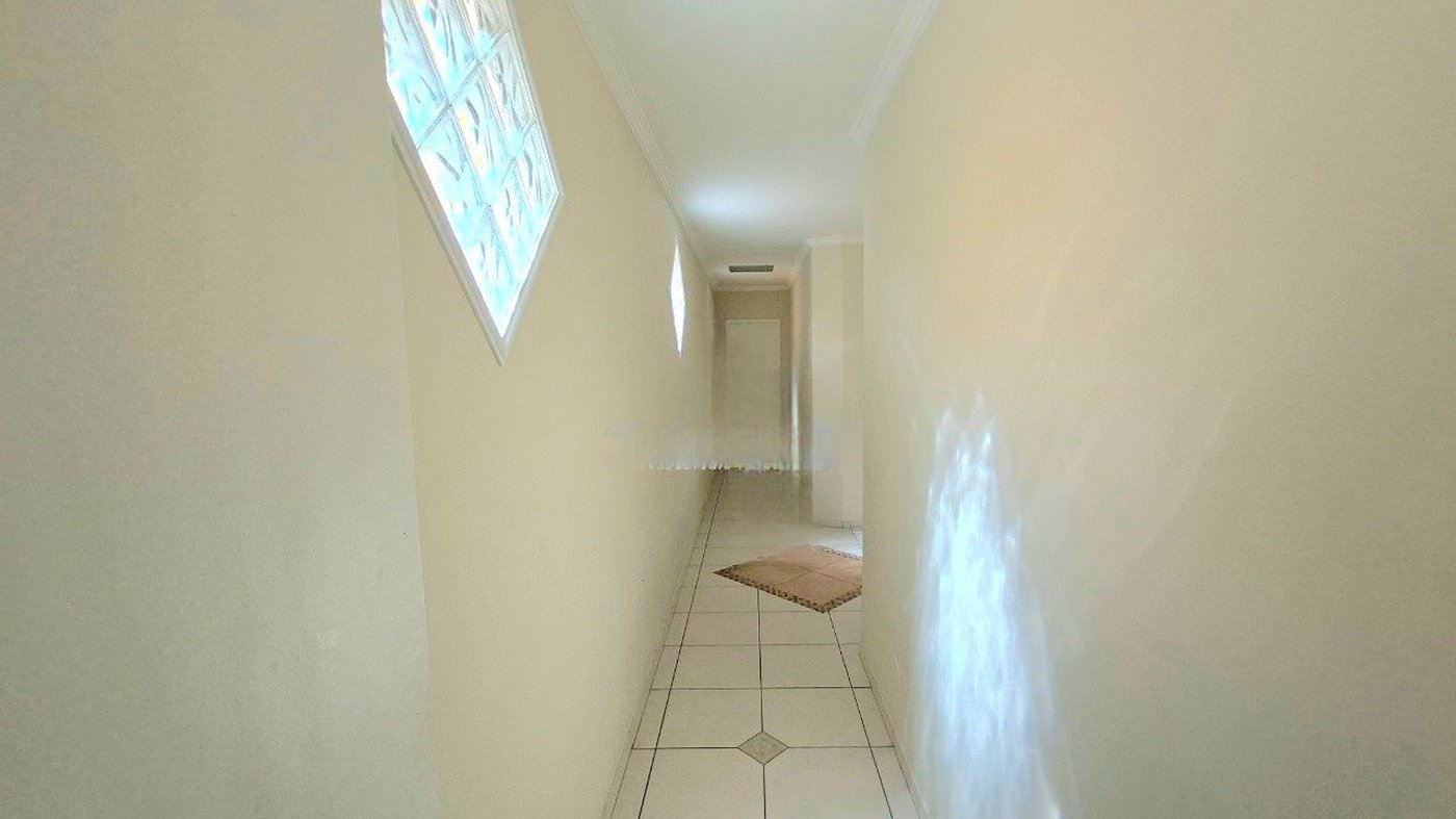 Casa com 3 dormitórios à venda, 182 m² por R$ 1.390.000,00 - Campo Grande - Santos/SP
