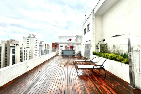 Apartamento à venda com 2 quartos em Moema, São Paulo, SP