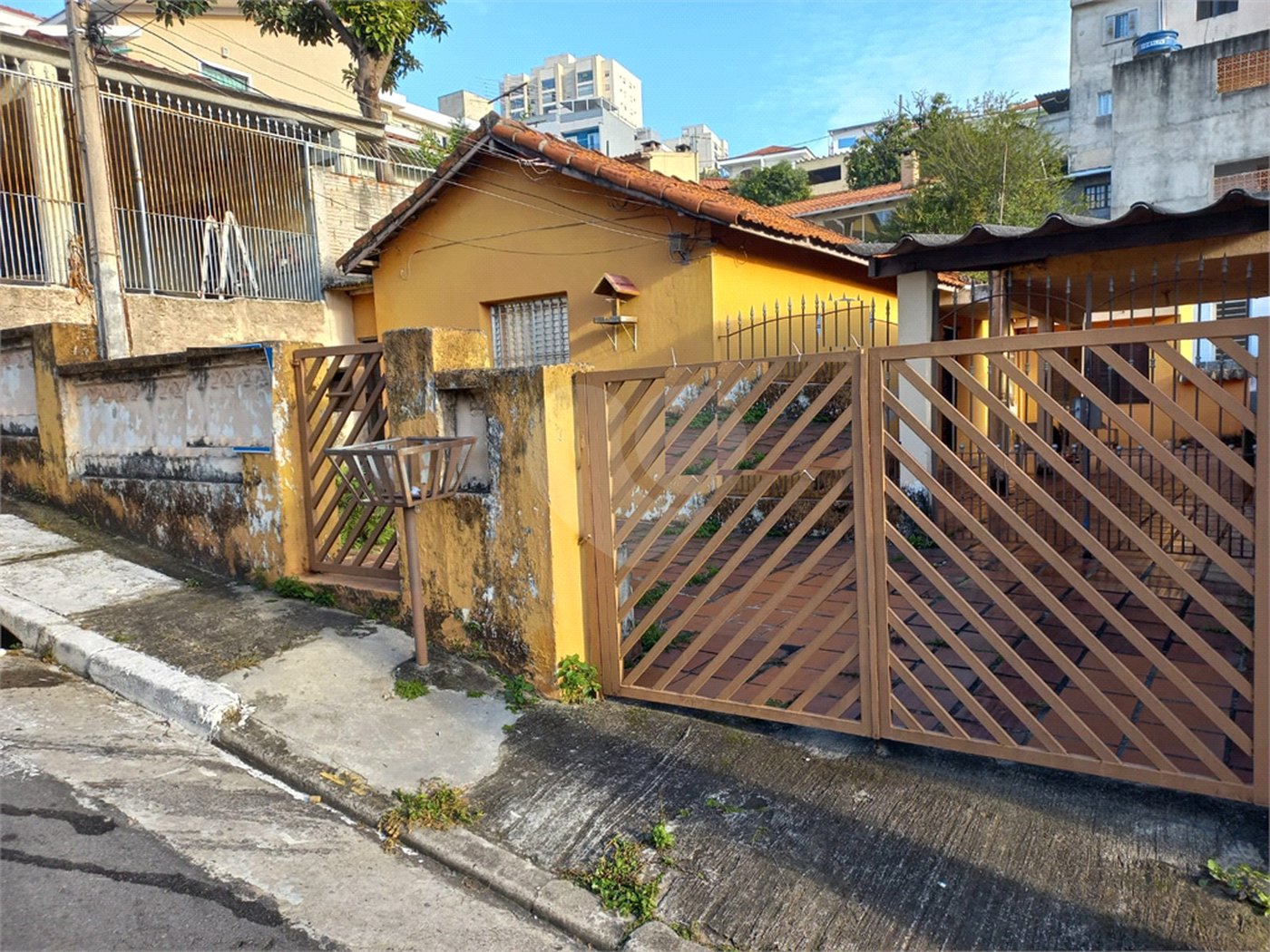 Casa à venda com 3 quartos em Vila Mazzei, São Paulo, SP