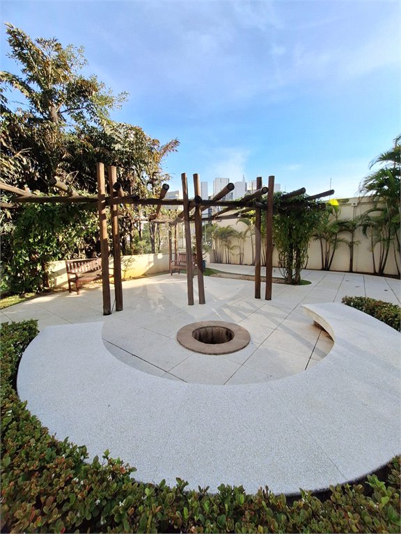 Apartamento à venda com 4 quartos, sendo 3 suítes,  em Vila Gertrudes, São Paulo, SP