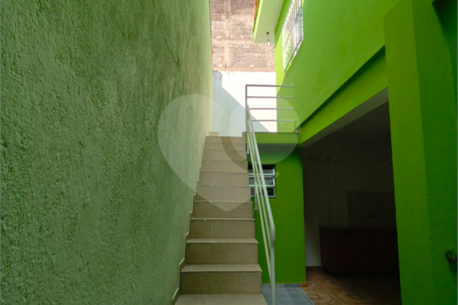 Sobrado à venda com 3 quartos, sendo 1 suíte, em Vila Albertina, São Paulo, SP