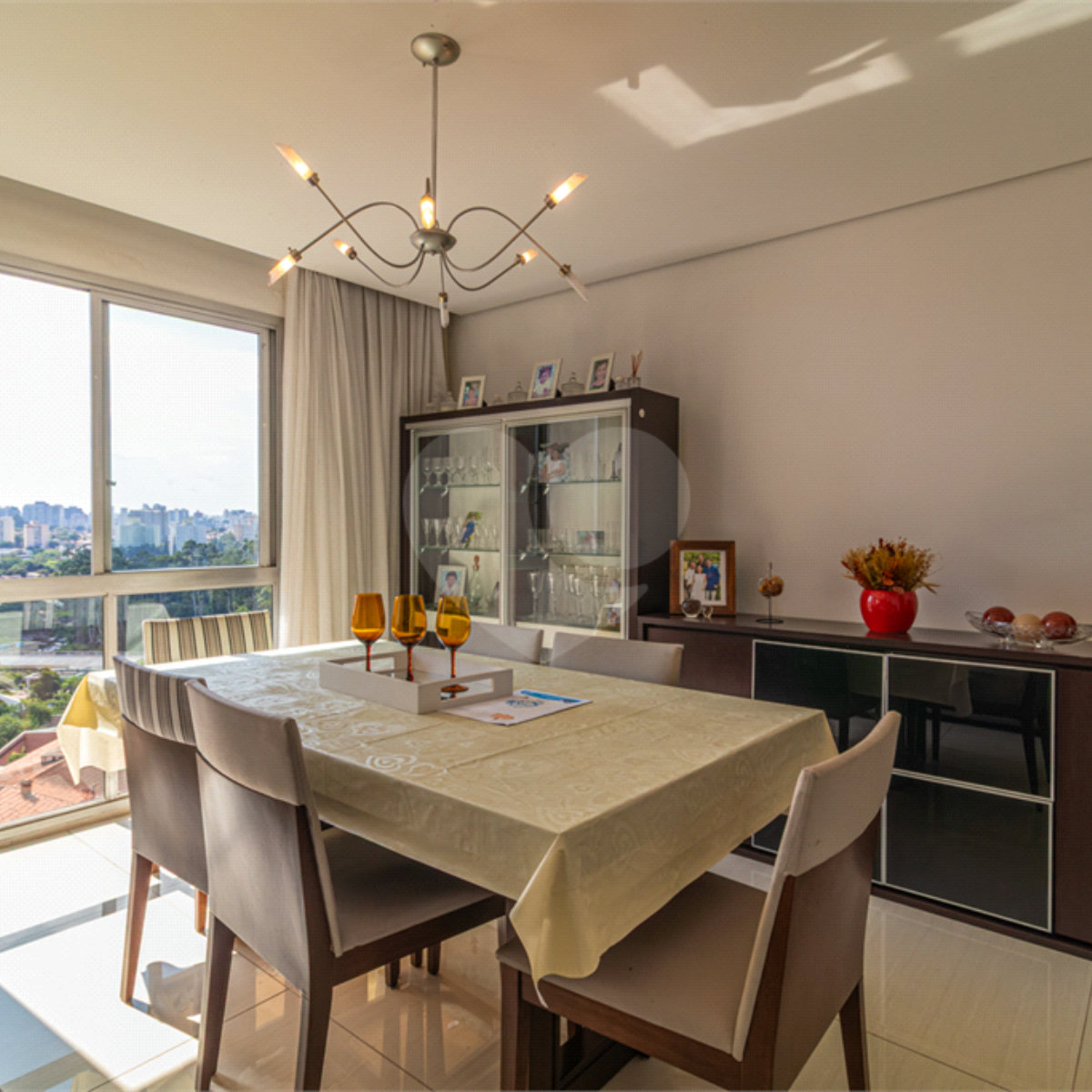 Apartamento à venda com 4 quartos, sendo 1 suíte, em Jardim Marajoara, São Paulo, SP