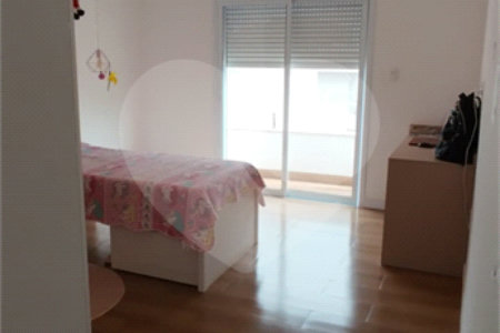 Casa à venda com 3 suítes no condomínio Bella Cittá - Villaggio II, Mogi das Cruzes - SP