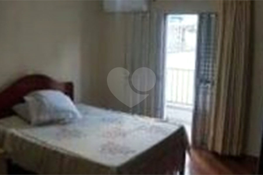 Sobrado à venda com 2 quartos em São Miguel Paulista, São Paulo, SP