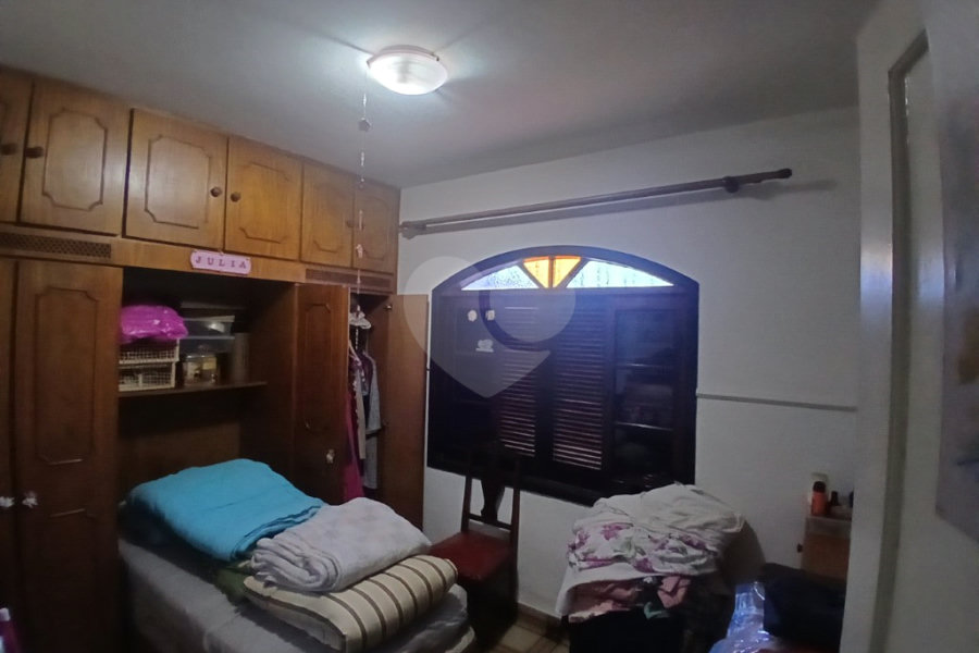 Casa Térrea à venda com 4 quartos, sendo 1 suíte, em Vila Mazzei, São Paulo, SP