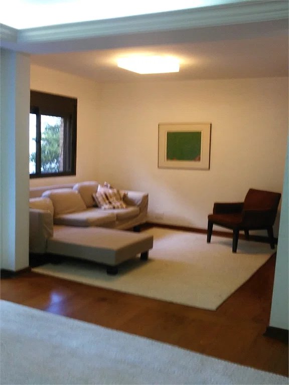 Apartamento à venda com 3 quartos, sendo 1 suíte,  em Jardim Vitória Régia, São Paulo, SP