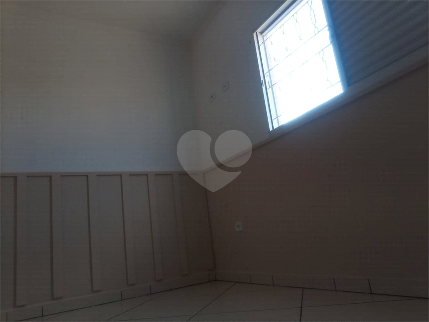Casa à venda com 2 quartos, sendo 1 suíte,  em Capela, Vinhedo, SP