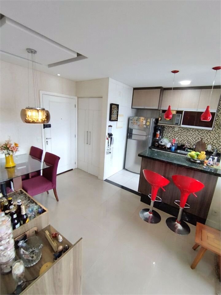Apartamento com 2 dormitórios à venda, 64 m² por R$ 660.000,00 - Marapé - Santos/SP