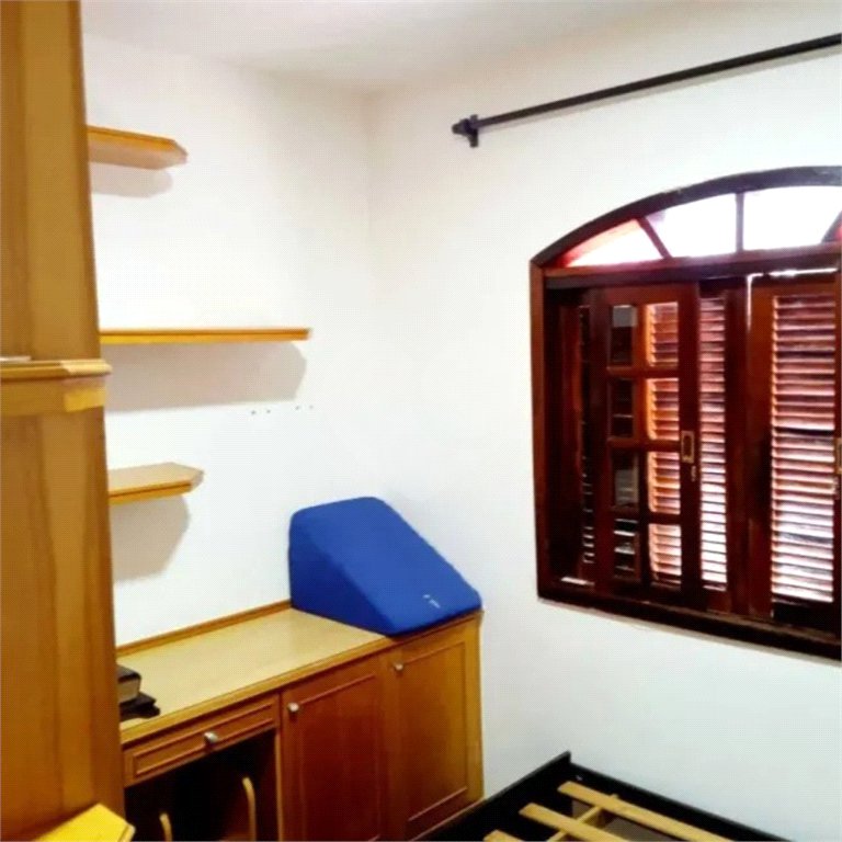 Sobrado à venda com 3 quartos, sendo 1 suíte, em Jardim Pinheiros, São Paulo, SP