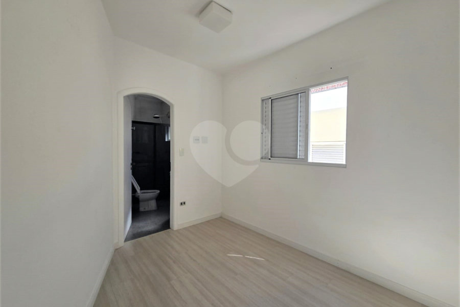 Sobrado à venda ou para alugar com 3 quartos, sendo 2 suítes,  em Vila Lucia, São Paulo, SP