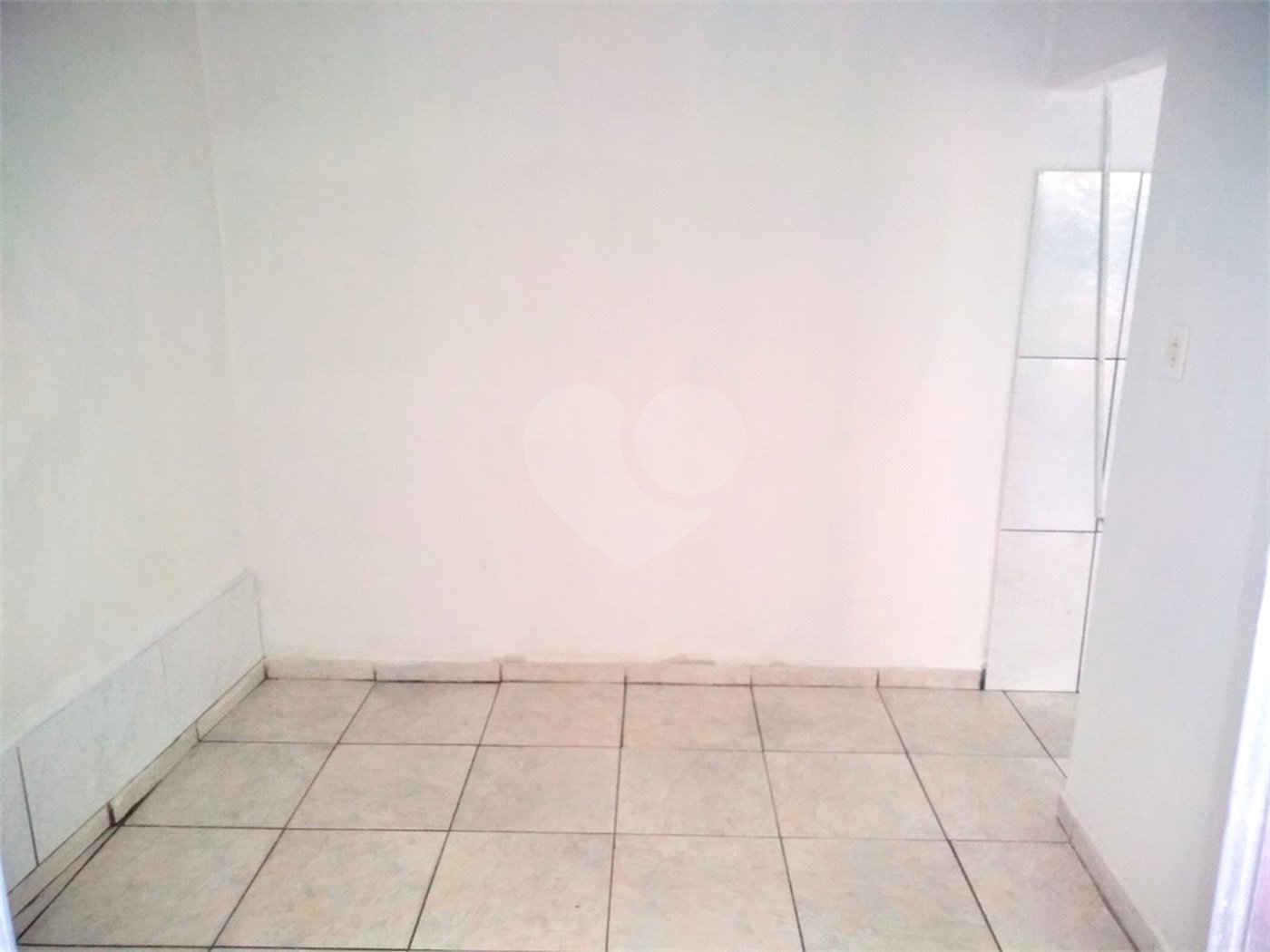 Casa Térrea à venda com 2 suítes em Jardim São Francisco, Mogi das Cruzes, SP
