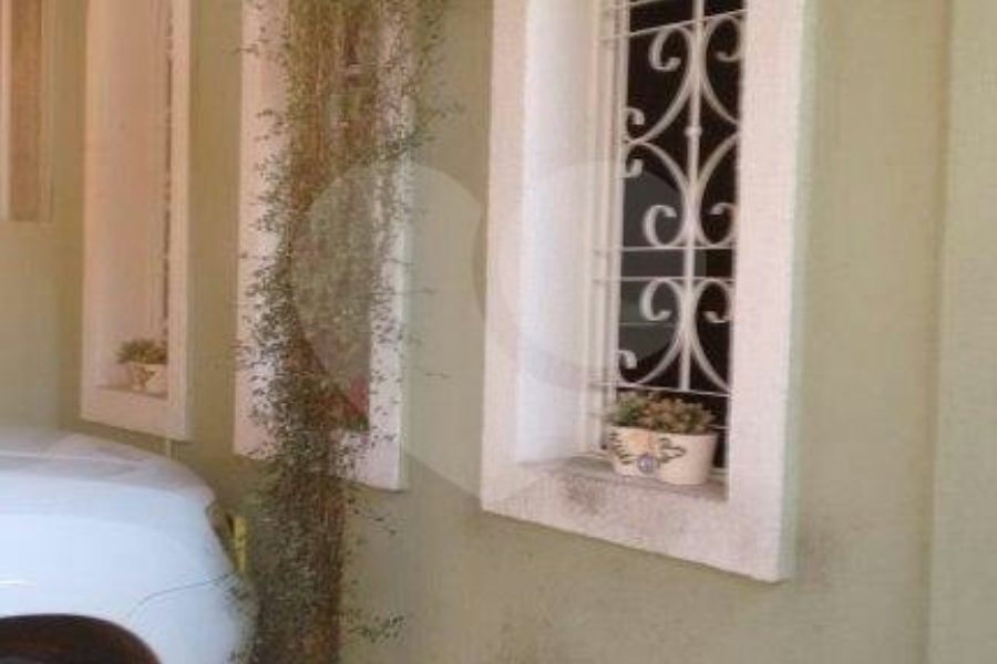 Sobrado à venda com 4 quartos, sendo 2 suítes, em Tremembé, São Paulo, SP