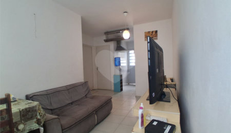 Casa à venda com 2 quartos em Chácara Barro Branco, Itapetininga, SP