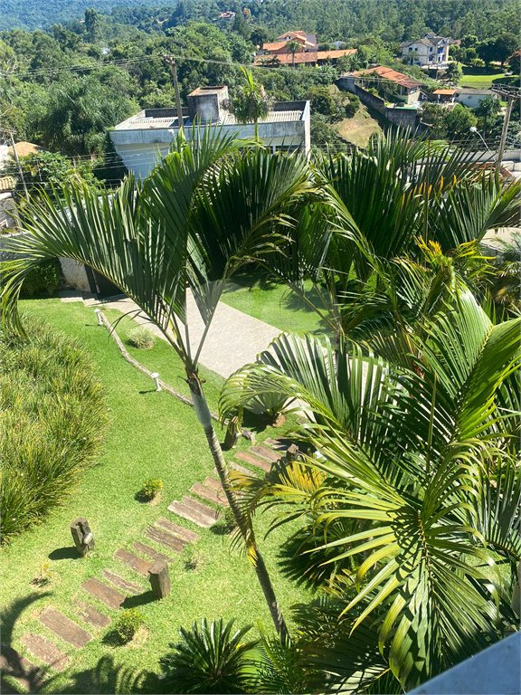 Casa à venda com 5 quartos, sendo 4 suítes, no condomínio Lago do Imperador, Mairiporã - SP