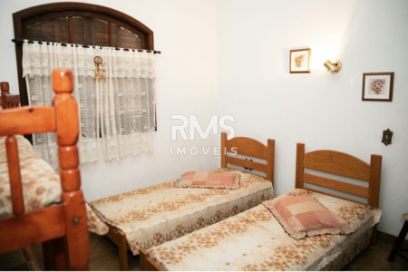 Chácara à venda com 4 quartos, sendo 1 suíte,  em Colinas do Mosteiro de Itaici, Indaiatuba, SP