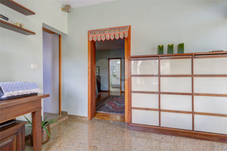 Sobrado à venda com 5 quartos, sendo 3 suítes, em Chácara Monte Alegre, São Paulo, SP
