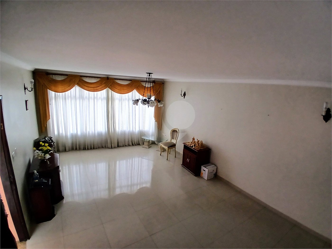 Casa à venda ou para alugar com 3 quartos, sendo 1 suíte, em Santana, São Paulo, SP