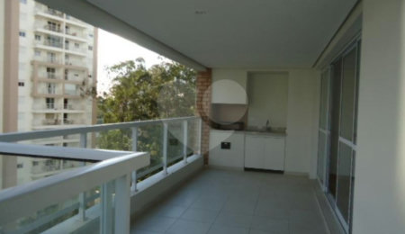 Apartamento à venda com 3 quartos, sendo 1 suíte,  em Vila Suzana, São Paulo, SP